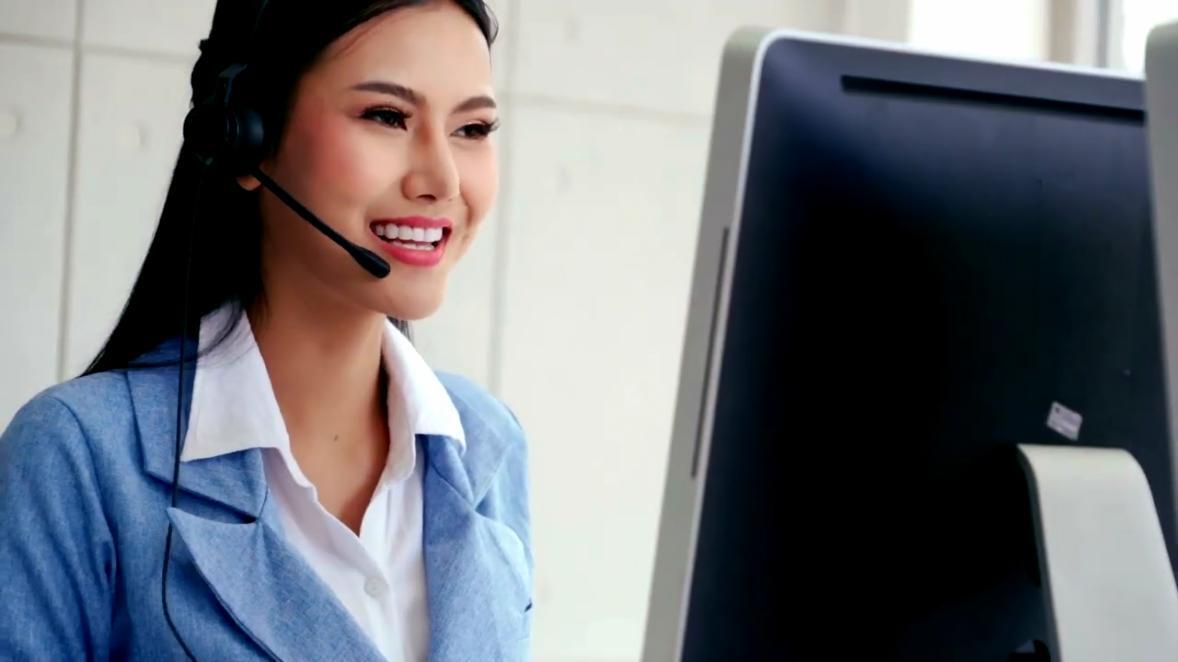 Profesionales trabajando en desarrollo personal